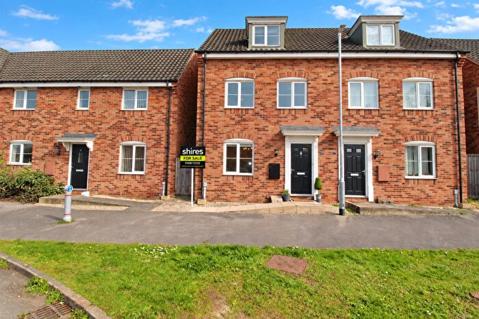 3 Bedroom Semi-Detached House For Sale In Berberis Drive, Red Lodge, IP28