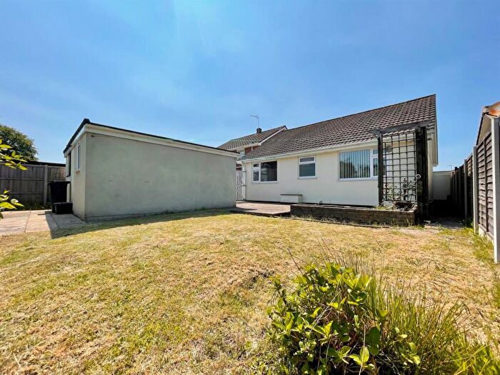 3 Bedroom Detached Bungalow For Sale In Ryan Close, Ferndown, BH22