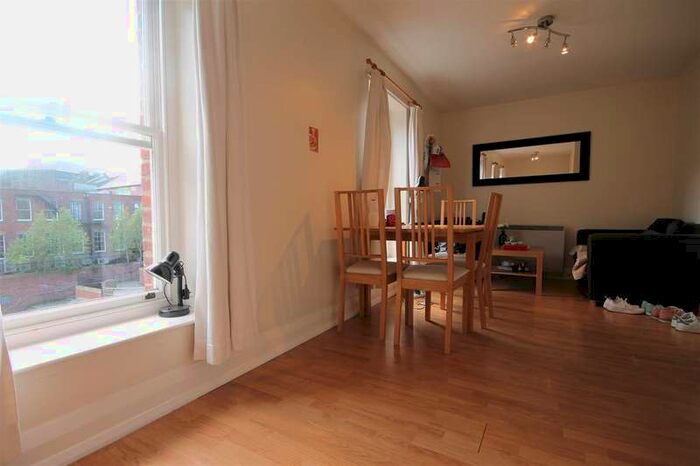 2 Bedroom Flat To Rent In Tanners Court, City Centre, NE1