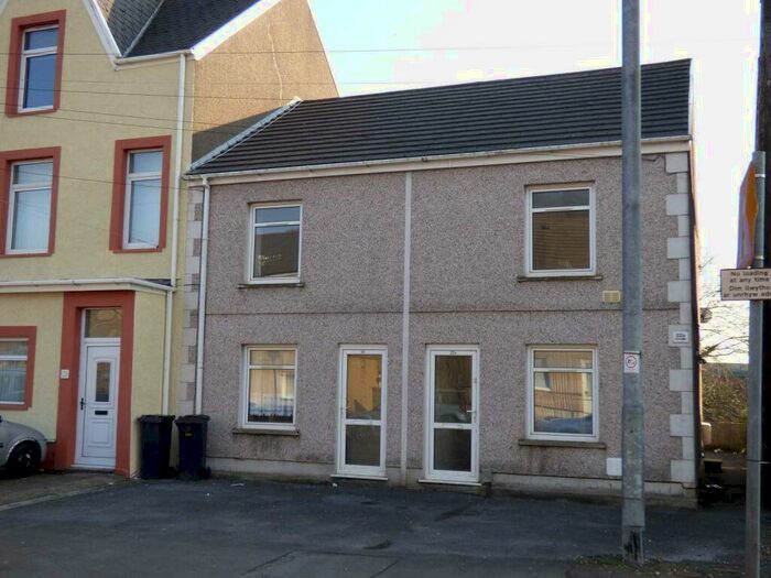 1 Bedroom Flat To Rent In St. Johns Terrace, Neath Abbey, Neath ., SA10