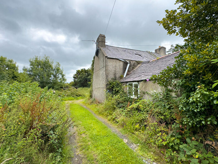 2 Bedroom Detached House For Sale In Carreg Y Bwa, Dwyran, Llanfairpwllgwyngyll, Anglesey, LL61