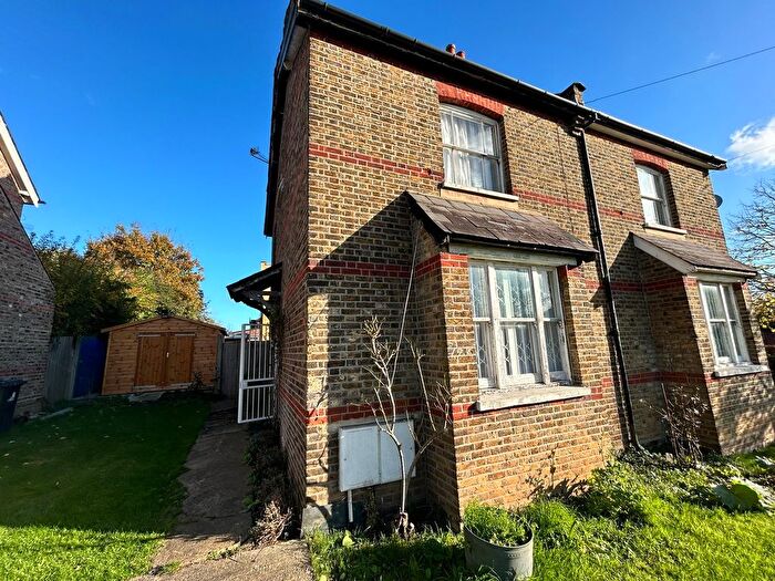 1 Bedroom Flat To Rent In Horsenden Lane South, Perivale, Greenford, UB6