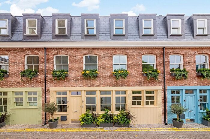 3 Bedroom Mews To Rent In Lexham Mews, Kensington, London, W8
