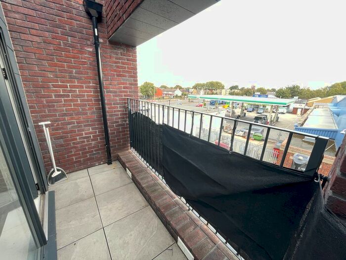 1 Bedroom Flat To Rent In Butchers Road, Canning Town, London, E16