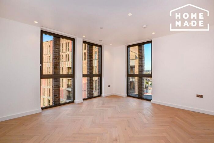 1 Bedroom Flat To Rent In Middle Yard, Dudden Hill Lane, London, NW10