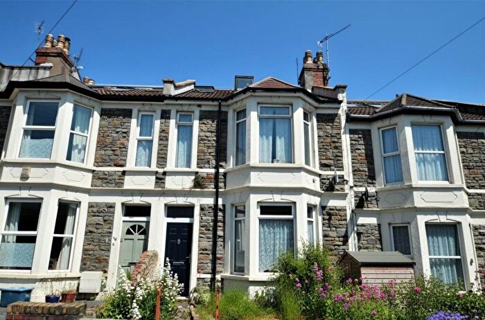 6 Bedroom House To Rent In Quarrington Road, Horfield, Bristol, BS7