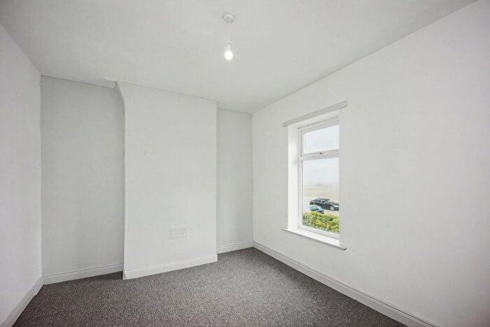 2 Bedroom Property To Rent In Humber Street, Salford, M50