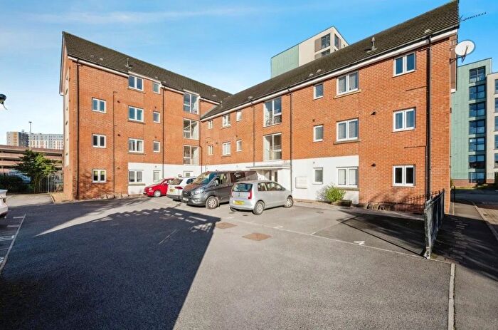 2 Bedroom Flat To Rent In Swansea, SA1