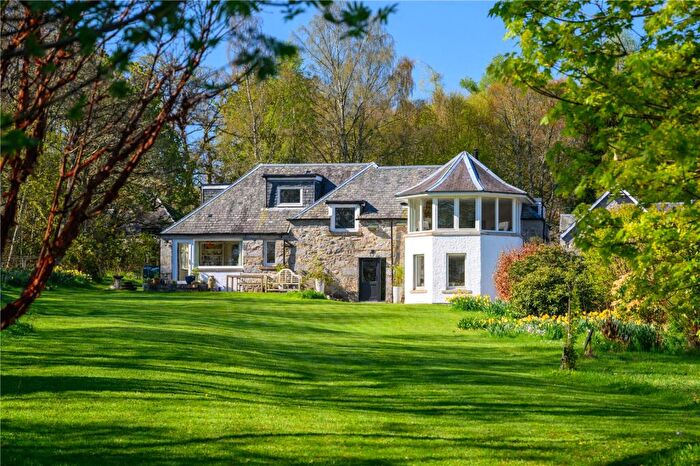 4 Bedroom Detached House For Sale In The Granary, Foss Home Farm, Pitlochry, Perth And Kinross, PH16