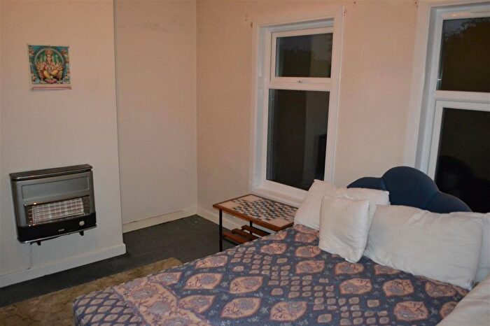 2 Bedroom Terraced House To Rent In Prince Street, Pleck, WS2