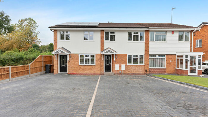 3 Bedroom Terraced House To Rent In Snowford Close, Shirley, B90