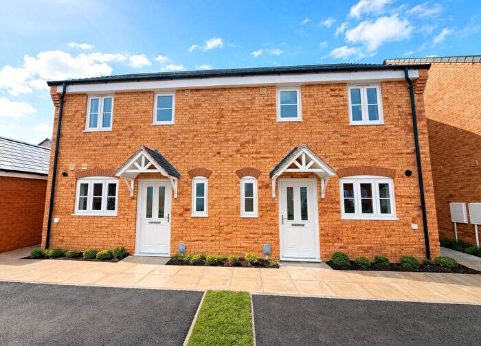 2 Bedroom Semi Detached House For Sale In Sails Way, Hadleigh, Ipswich, IP7