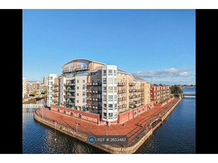 2 Bedroom Flat To Rent In Cardiff Bay, Cardiff, CF10