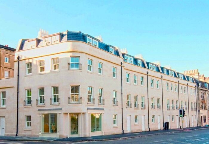2 Bedroom Maisonette To Rent In St Georges Place, Bath, BA1