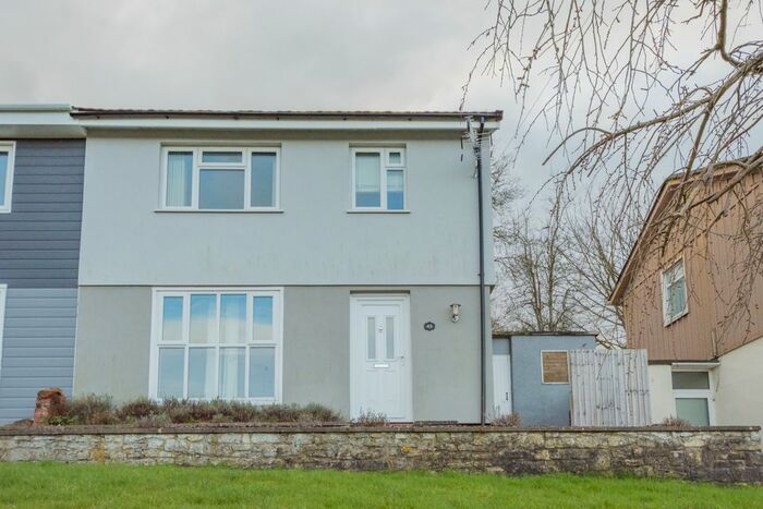 3 Bedroom Semi-Detached House To Rent In Freeview Road, Twerton, Bath BA2