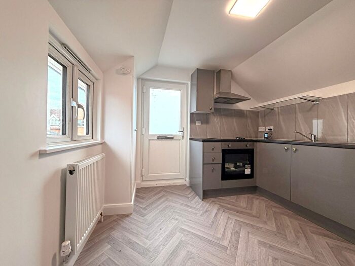 2 Bedroom Flat To Rent In Church Street, CM7