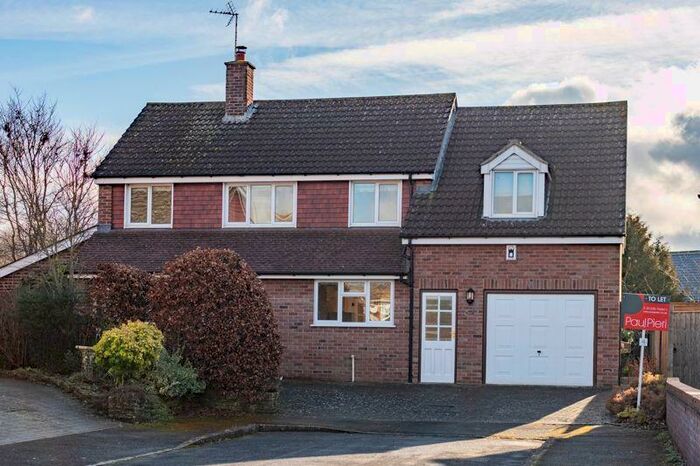 4 Bedroom Detached House To Rent In Court Road, Wantage, OX12