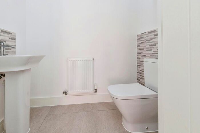 4 Bedroom Detached House For Sale In Brookfield Park, Southminster Road, Burnham On Crouch, CM0