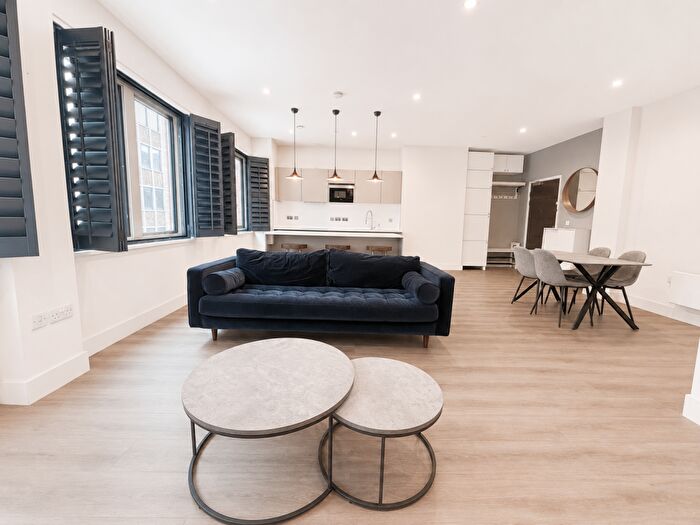 2 Bedroom Apartment To Rent In Lightwell, Cornwall Street, Birmingham, B3