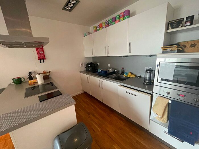 2 Bedroom Flat To Rent In Apartment, Witham Wharf, LN5