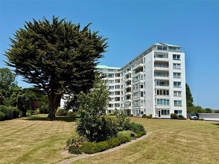 2 Bedroom Flat For Sale In Compton Place Road, Eastbourne, East Sussex, BN21