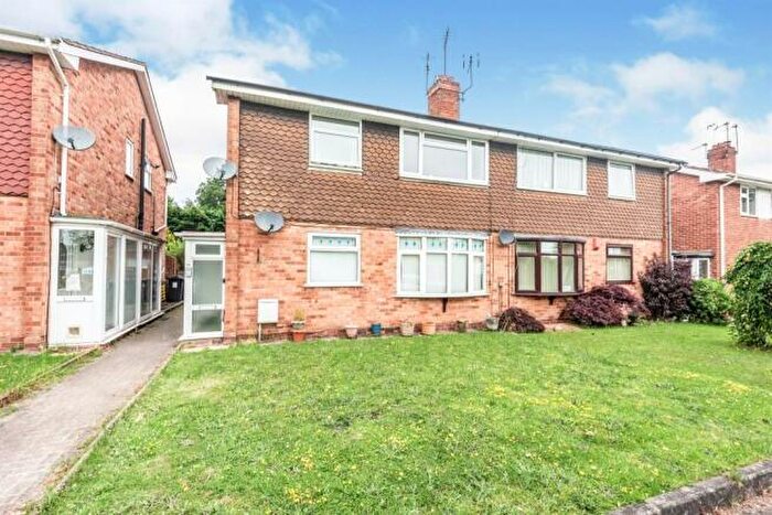 2 Bedroom Flat To Rent In Campbells Green, Birmingham, B26
