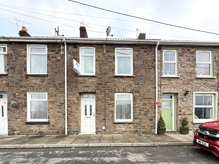 3 Bedroom Terraced House For Sale In Pond Place, Cwmbach, Aberdare, CF44