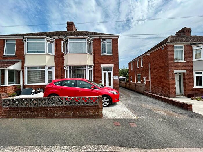 1 Bedroom Flat For Sale In Flat, Priestley Avenue, Exeter, EX4