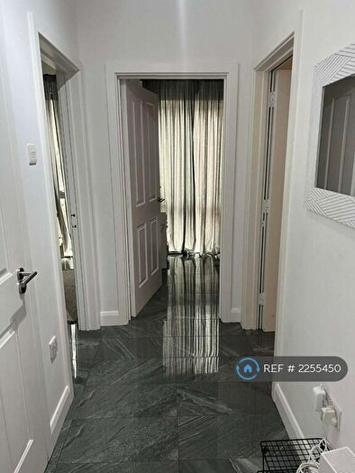 2 Bedroom Flat To Rent In Bridge House, Croydon, CR0