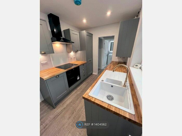 2 Bedroom Terraced House To Rent In Geoffrey Street, Whitburn, SR6