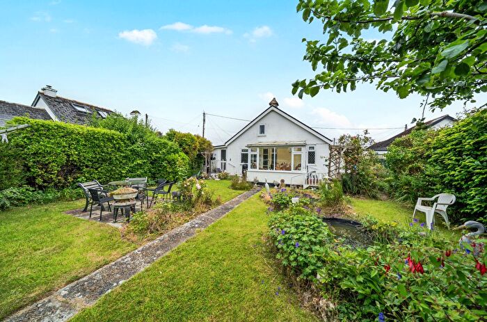 2 Bedroom Detached Bungalow For Sale In Greenbank Avenue, Kingsteignton, Newton Abbot, Devon, TQ12