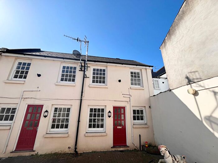1 Bedroom Terraced House To Rent In Gloucester Road, Brighton, BN1