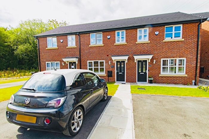 3 Bedroom Property To Rent In Grasmere Avenue, Leyland, PR25