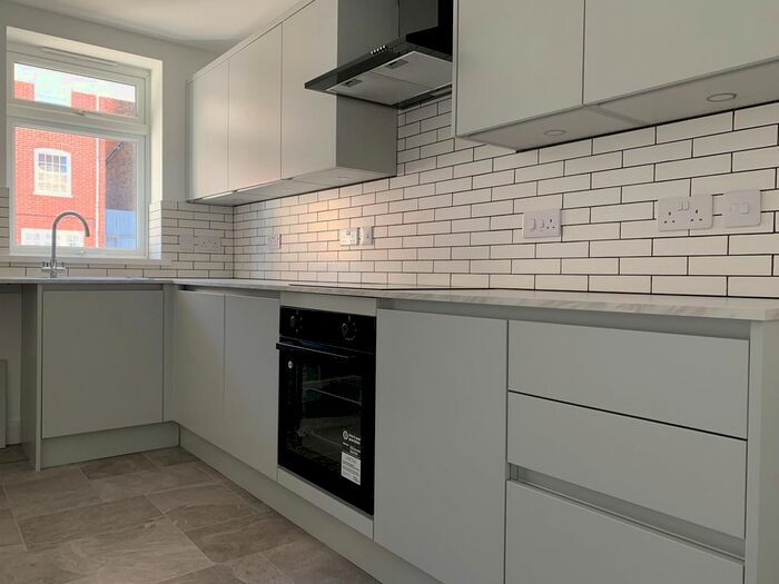 1 Bedroom Flat To Rent In Grundys Hill, Ramsgate, CT11