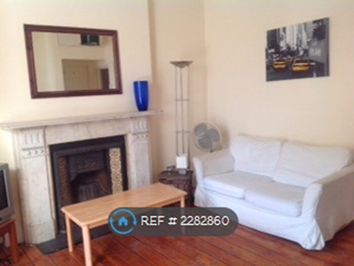 2 Bedroom Flat To Rent In Stanwick Road, London, W14