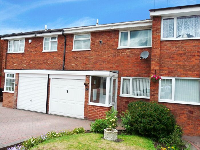 3 Bedroom Terraced House To Rent In Stanway Gardens, West Bromwich, B71