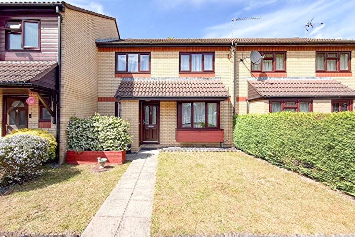 3 Bedroom Terraced House For Sale In Ashcroft Road, Maidenhead, Berkshire, SL6