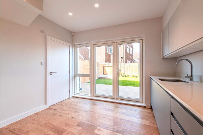 3 Bedroom Terraced House For Sale In Goldsmith Mews, Chalk, Kent, DA12
