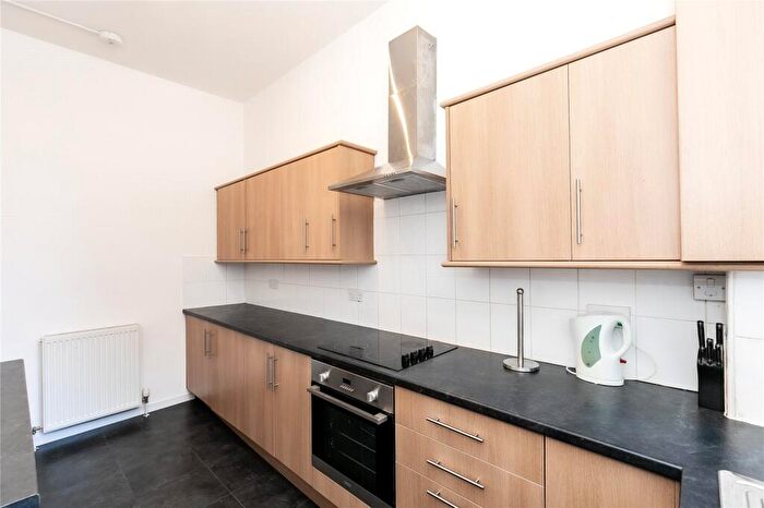 2 Bedroom Flat To Rent In King Street, Aberdeen, AB24