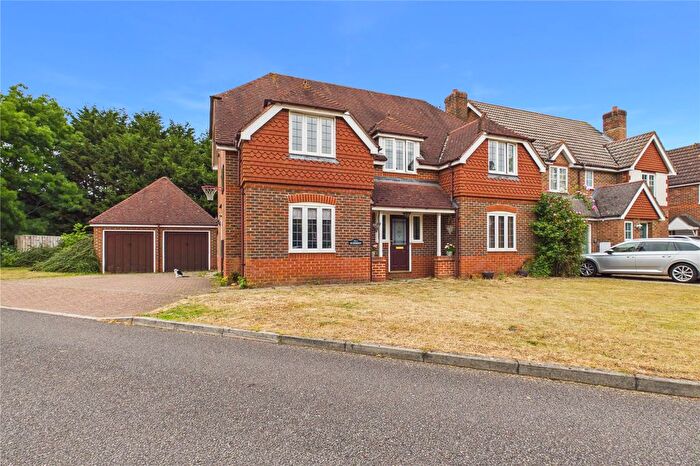 6 Bedroom Detached House For Sale In Mallard Way, Aldermaston, Reading, Berkshire, RG7
