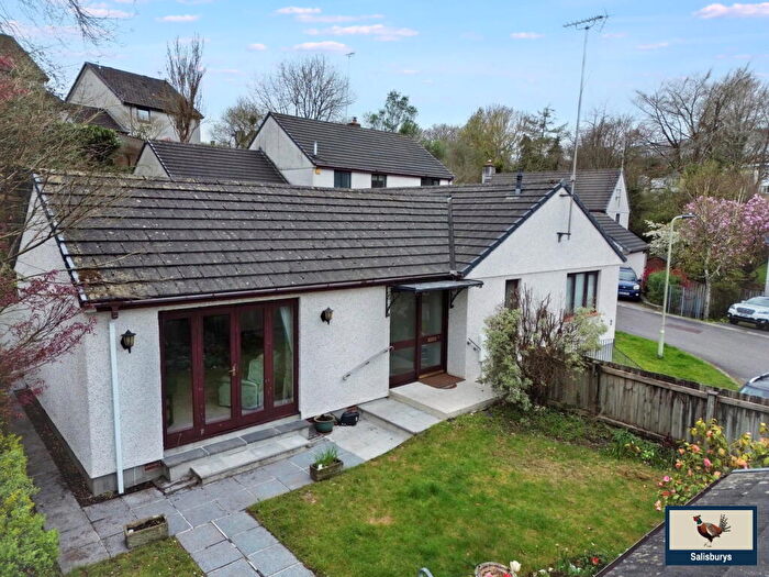 3 Bedroom Detached Bungalow For Sale In Tavistock, PL19