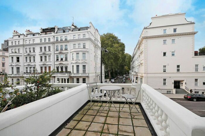 1 Bedroom Flat To Rent In Gloucester Road, South Kensington, London, SW7