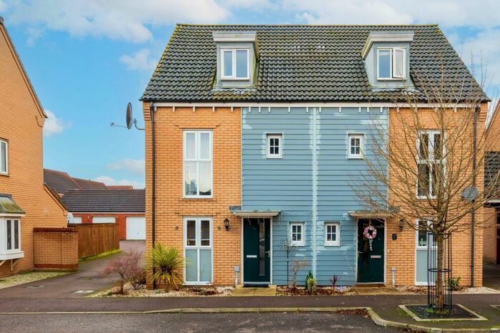 3 Bedroom Town House For Sale In Wilderness Road, Costessey, NR8