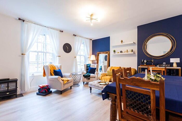 2 Bedroom Flat To Rent In Frewell House, Clerkenwell, London, EC1N
