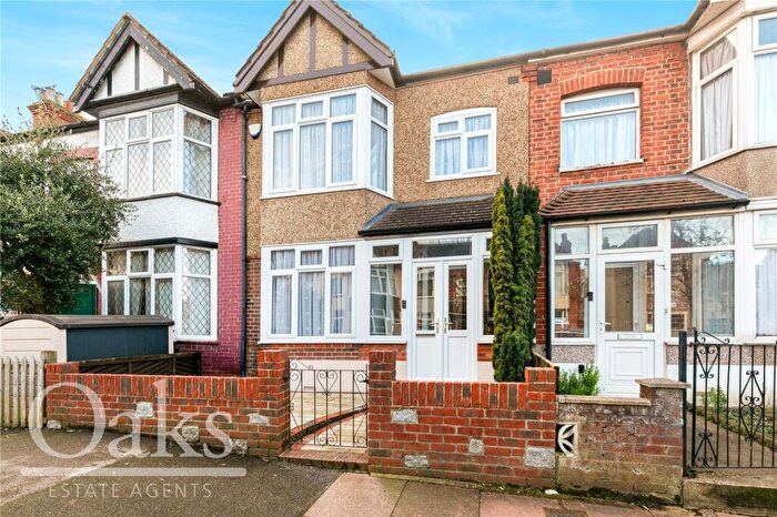 3 Bedroom House For Sale In Sheringham Road, Penge, SE20