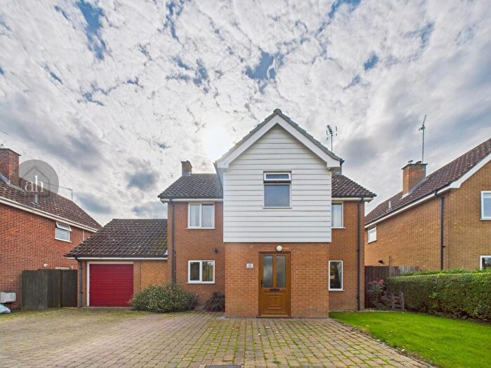 4 Bedroom Detached House For Sale In Downing Drive, Great Barton, IP31