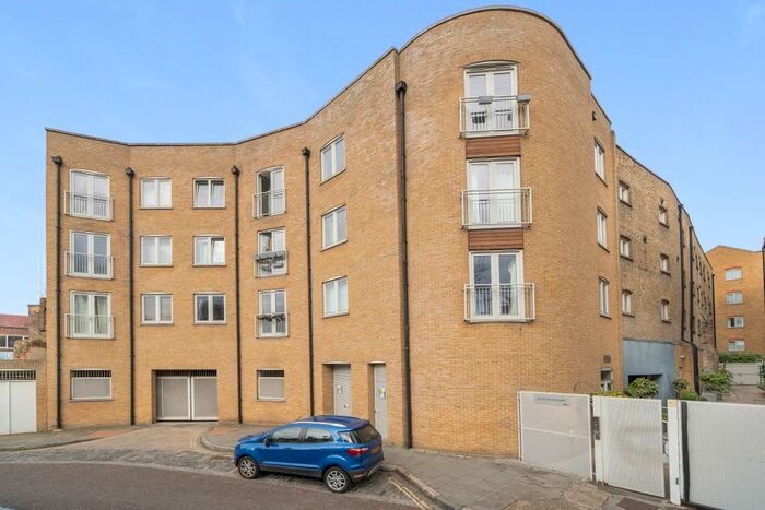 2 Bedroom Flat To Rent In St. Marychurch Street, London, SE16