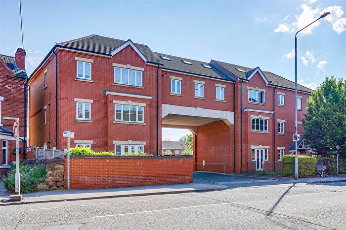 2 Bedroom Flat For Sale In Dukes Court, Portland Road, Hucknall, Nottinghamshire, NG15