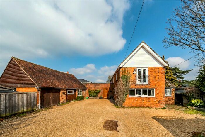 4 Bedroom Detached House For Sale In The Borough, Crondall, Farnham, Hampshire, GU10
