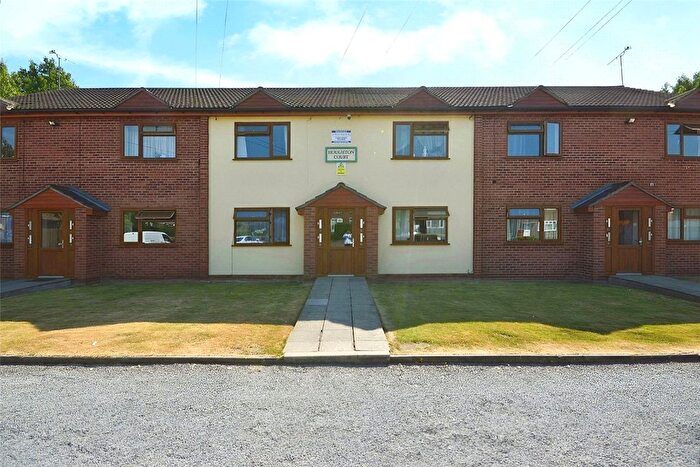 1 Bedroom Flat To Rent In First Avenue, Ketley Bank, Telford, Shropshire, TF2